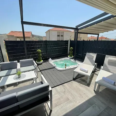 Sky Garden Διαμέρισμα *