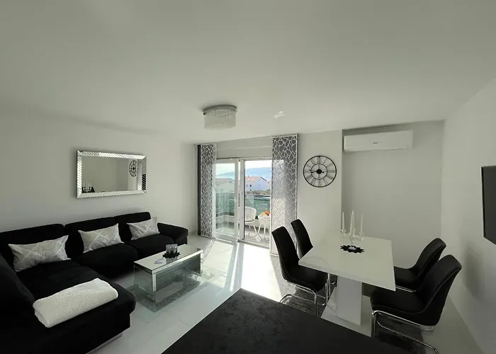 Sky Garden Appartement Trogir
